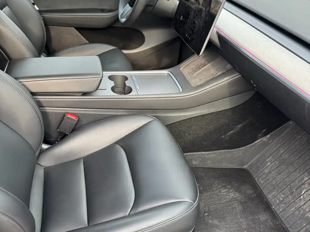 Model Y 2024 Rear-Wheel Drive Edition