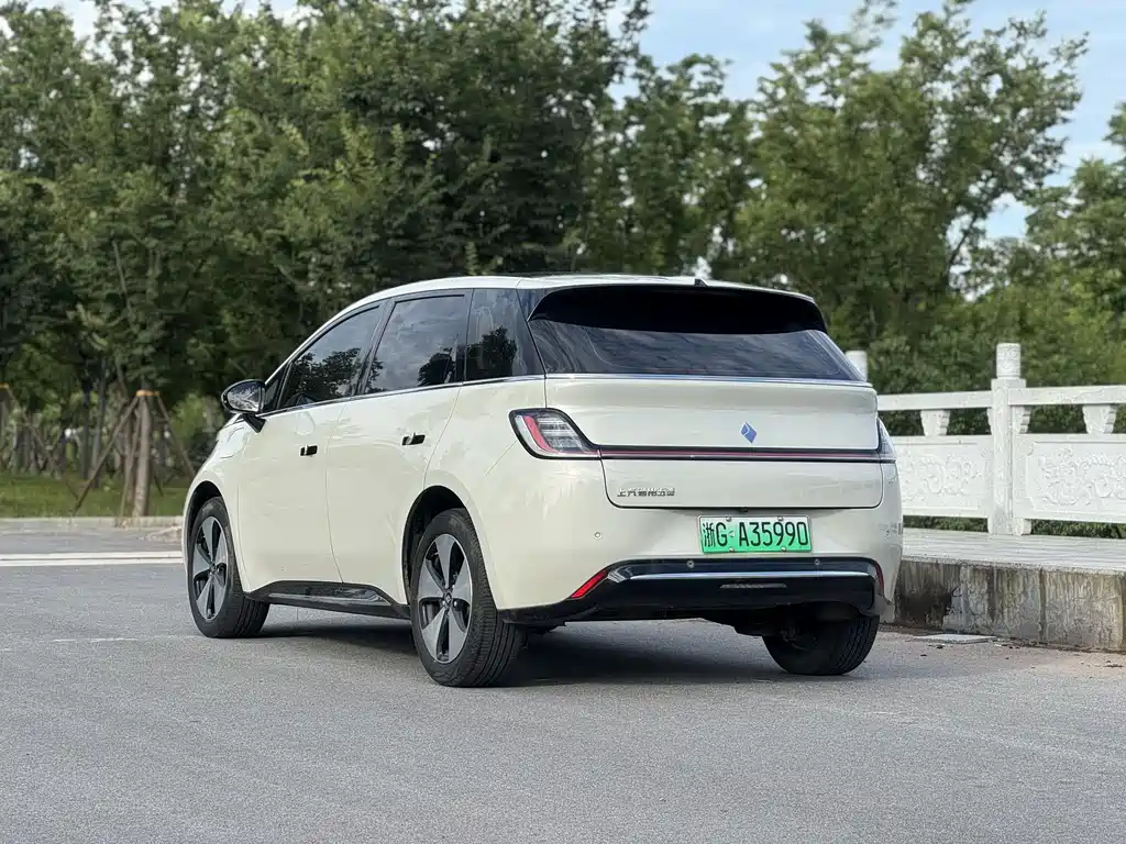 Baojun Yunduo 2023 Model 460 Max