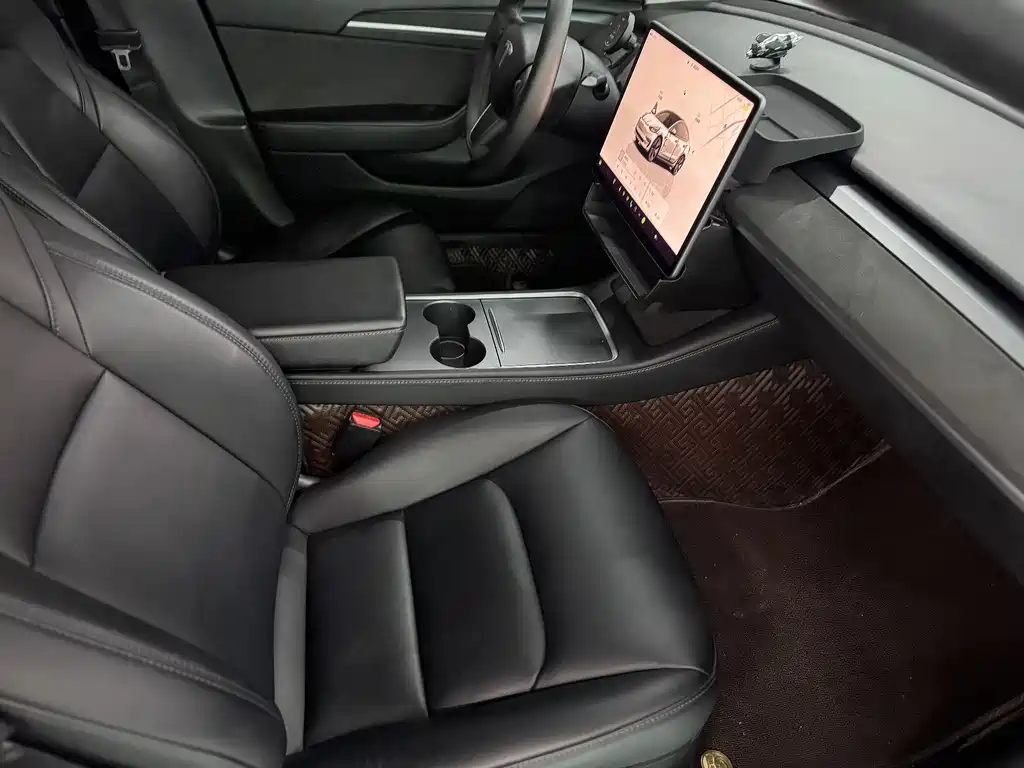 Model 3 Rear-Wheel Drive 2022