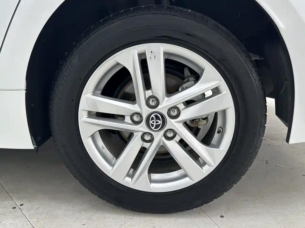 Toyota Corolla 2022 185T CVT Luxury Edition