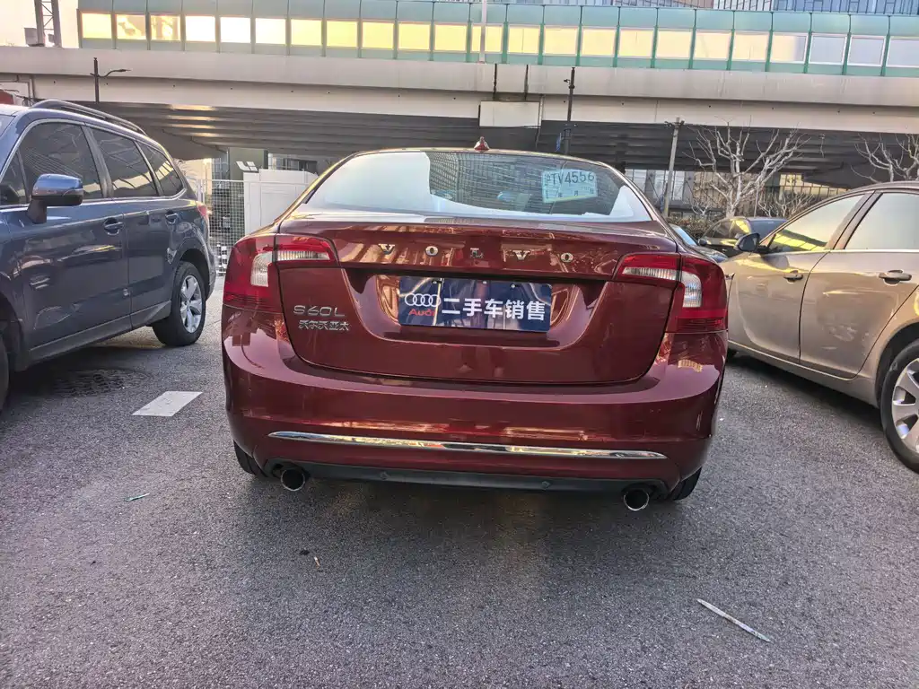Volvo S60 2015 S60L 2.0T Smart Distance Edition