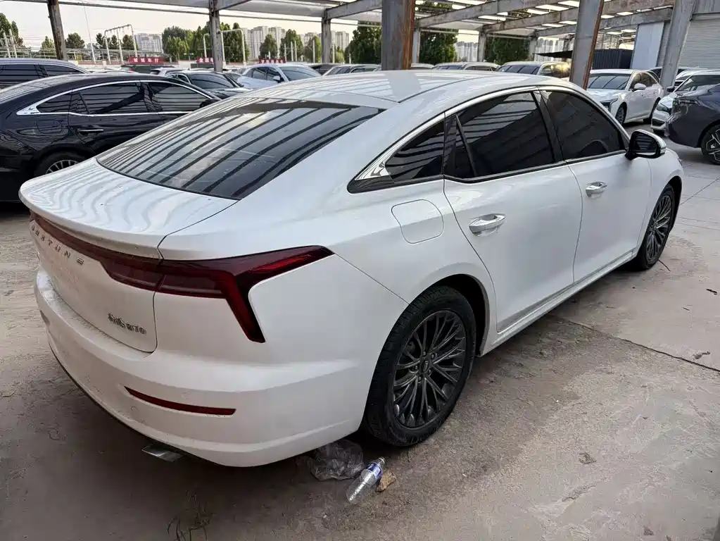 Benteng B70 2022 3rd Generation 1.5T Automatic LeXiang Model