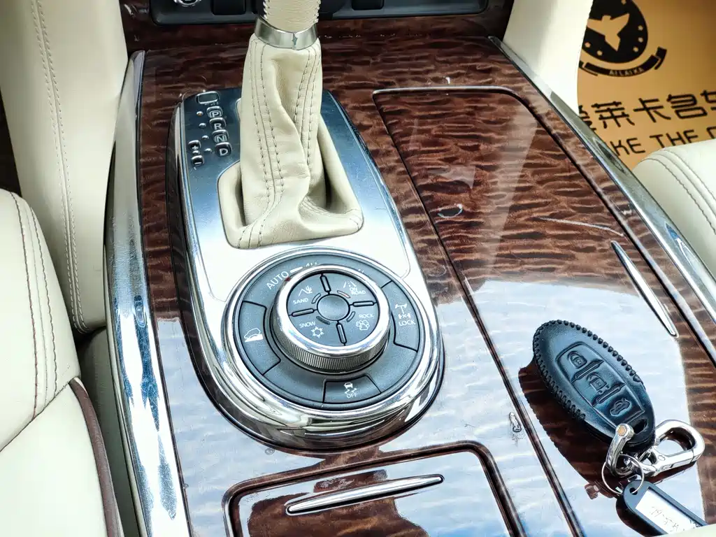 Tulip 2012 5.6L V8 Flagship Edition
