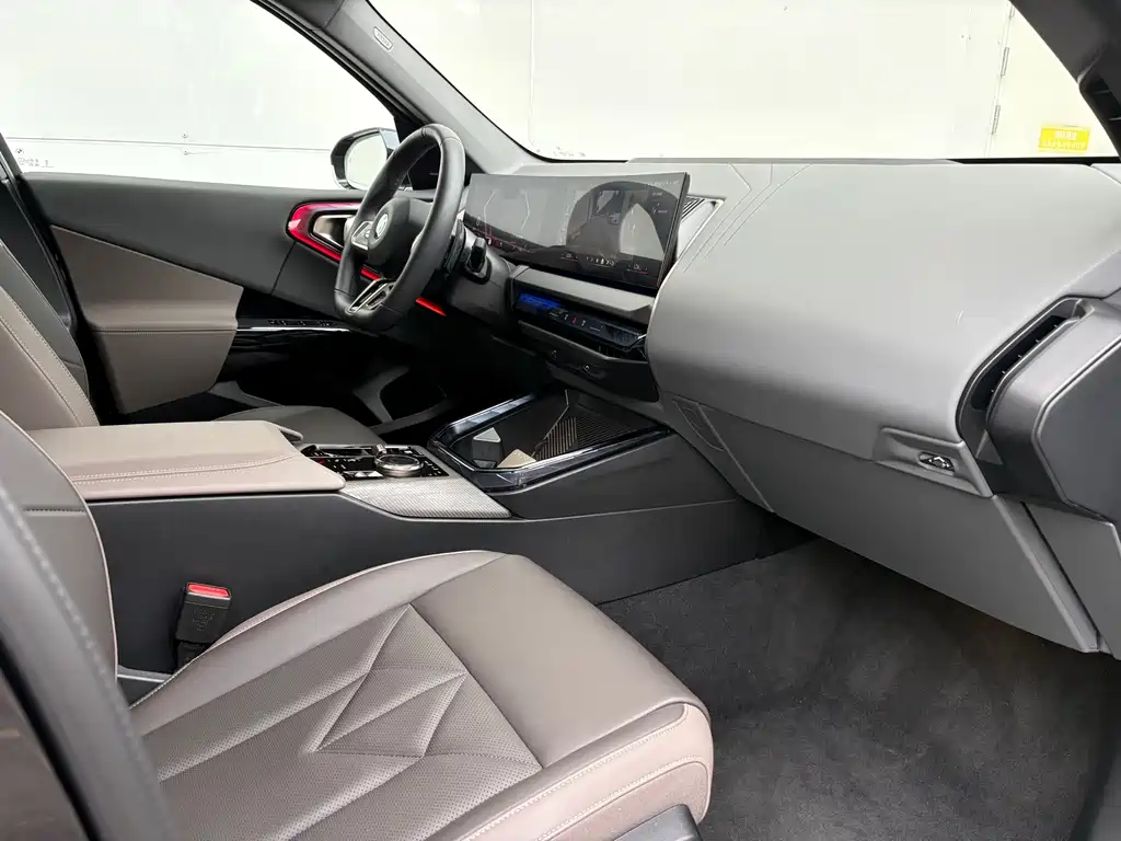 BMW X3 2025 xDrive30L Leading Edition M Sport Package