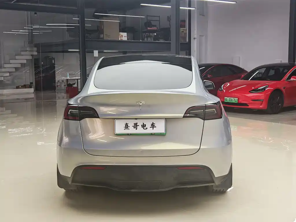 Model Y 2022 Long Range All-Wheel Drive Edition