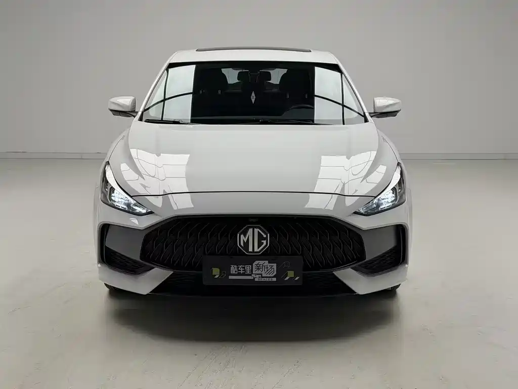 MG5 2023 180DVVT CVT Luxury Edition