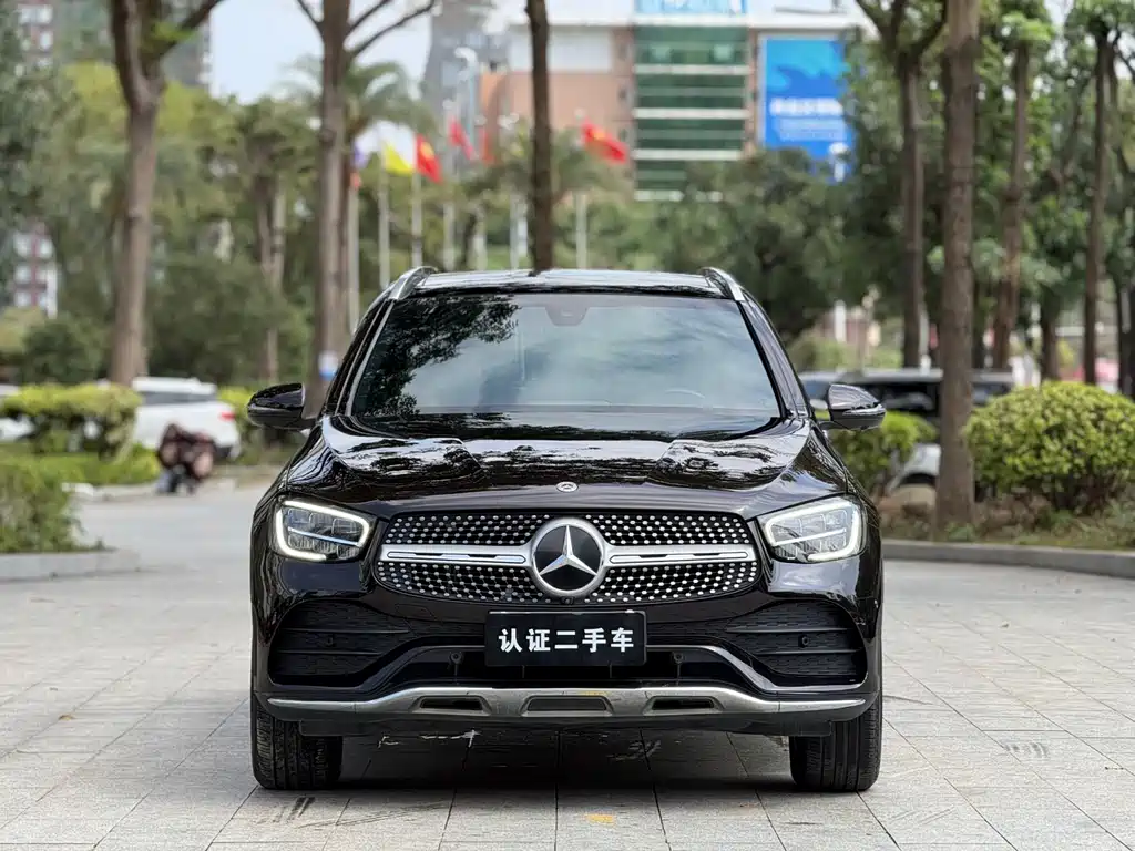 Mercedes GLC 2021 260 L 4MATIC Dynamic Edition