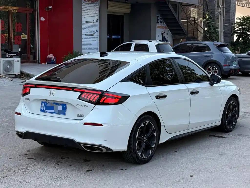 Civic 2023 Model HATCHBACK 240TURBO CVT Ji Rui Edition