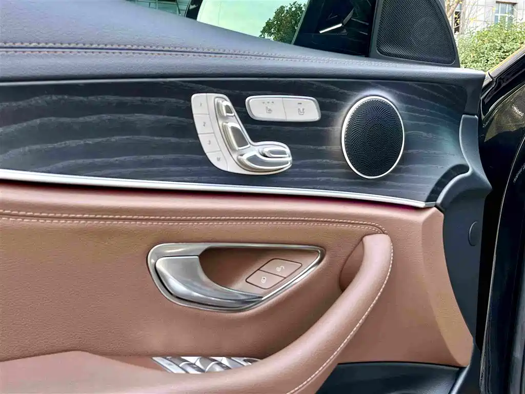 Mercedes-Benz E-Class 2022 Facelift E 300 L Sporty and Stylish Edition