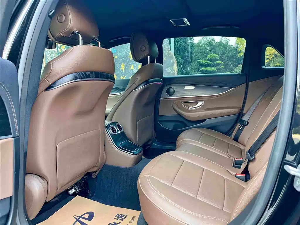 Mercedes-Benz E-Class 2022 Facelift E 300 L Sporty and Stylish Edition
