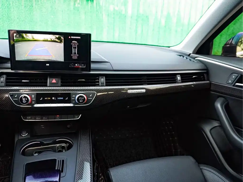 Audi A4L 2020 40 TFSI quattro Luxury Dynamic Edition