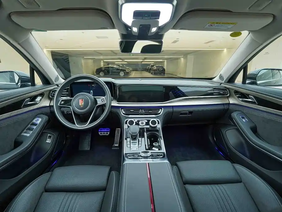 Hongqi H9 2021 Model 2.5T Official Version