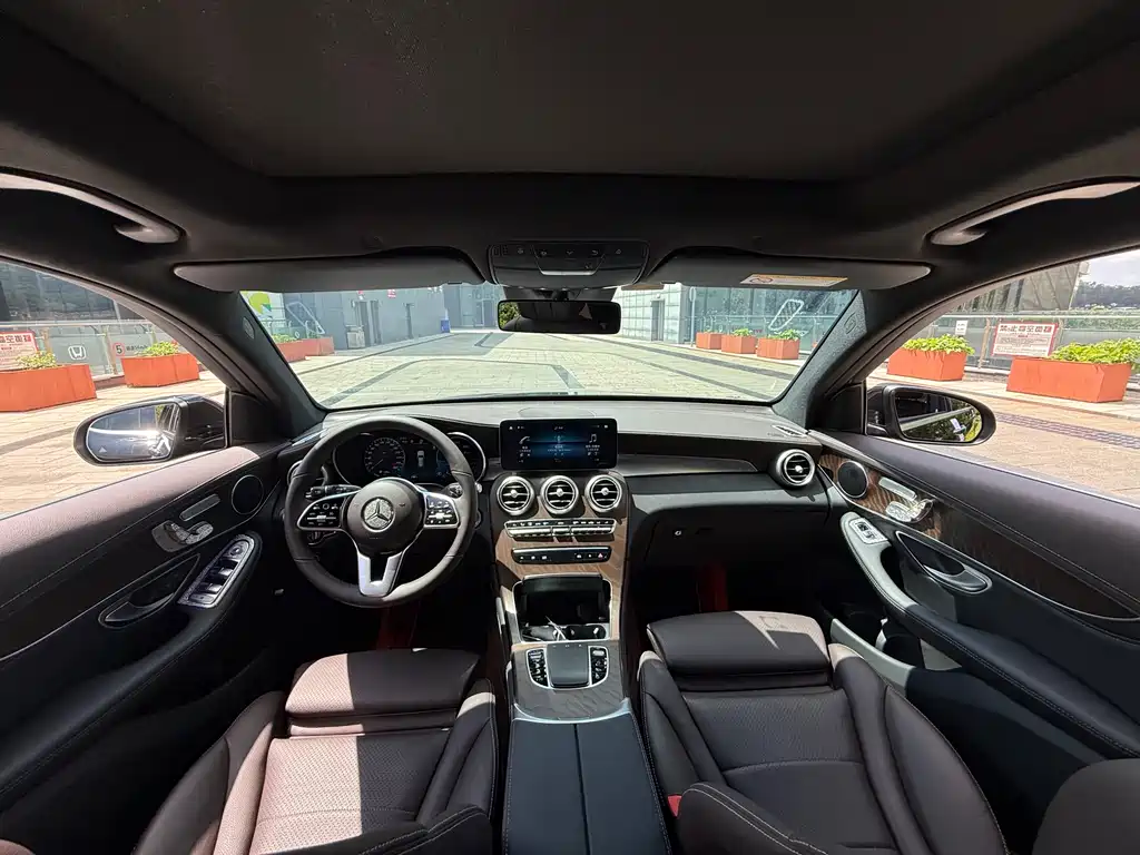 Mercedes GLC 2020 GLC 300 L 4MATIC Dynamic Edition