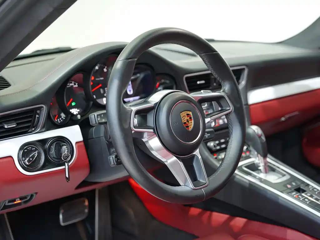 Porsche 911 2016 Carrera 3.0T
