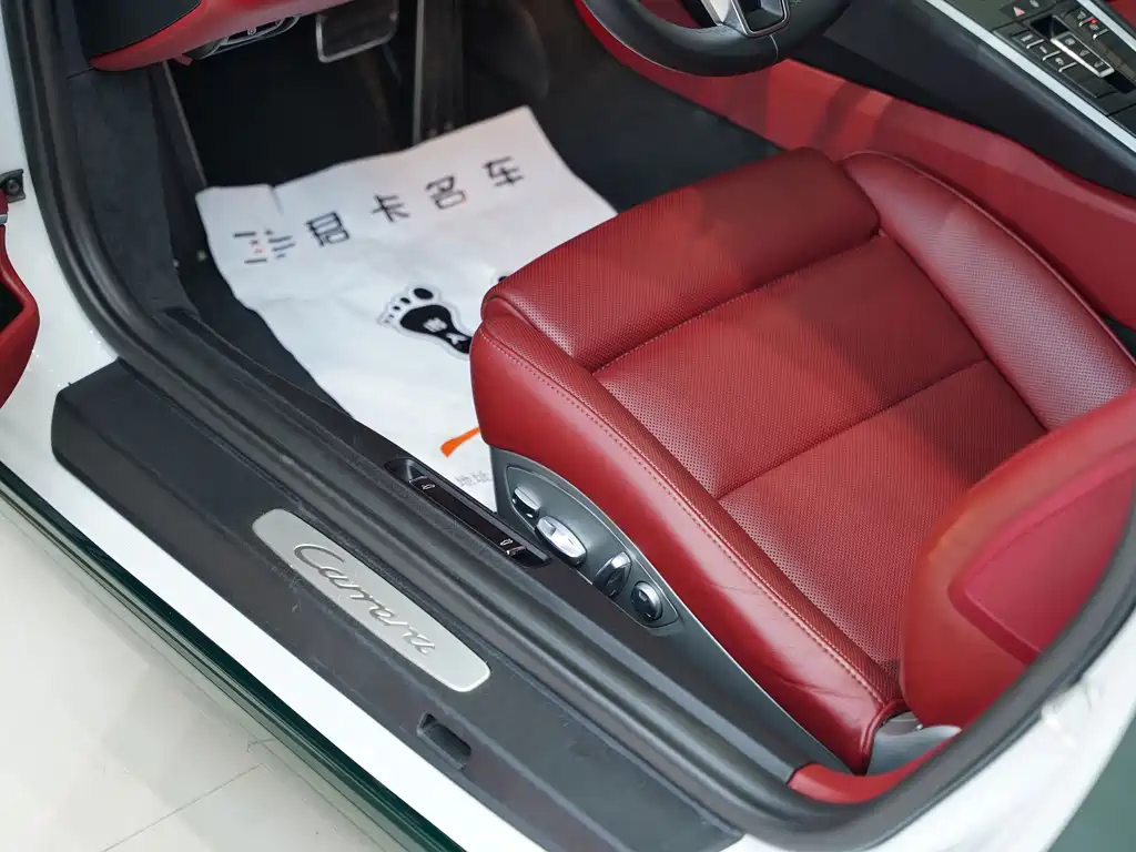 Porsche 911 2016 Carrera 3.0T
