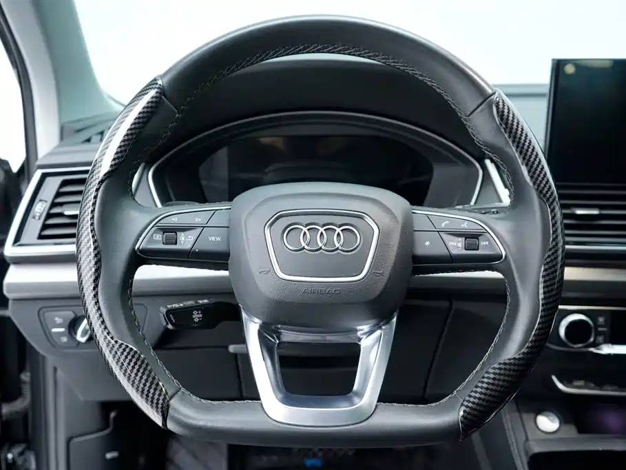 Audi Q5L 2022 40T Premium Dynamic Edition