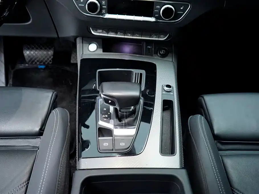 Audi Q5L 2022 40T Premium Dynamic Edition