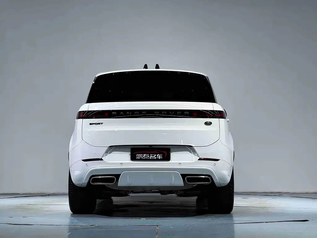 Range Rover Sport 2025 model 400PS Dynamic SE