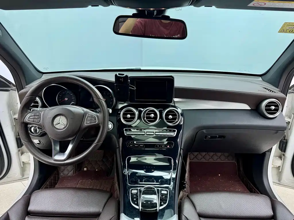Mercedes-Benz GLC 2018 GLC 200 4MATIC