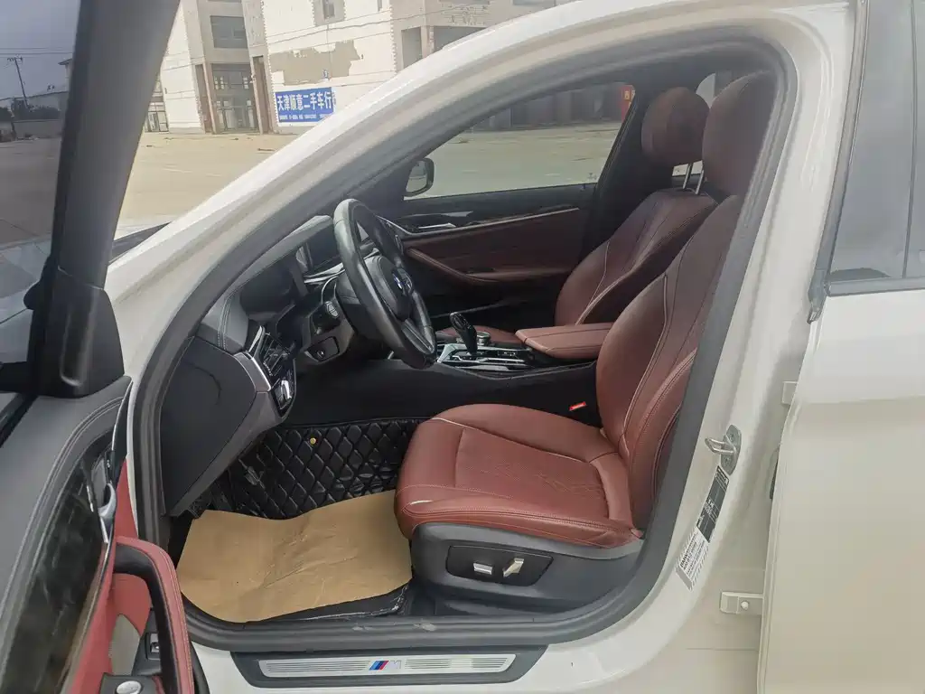 BMW 5 Series 2022 Model Facelift 525Li M Sport Package