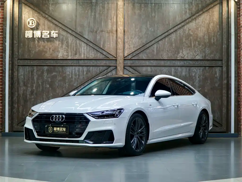 Audi A7 2022 model 45 TFSI Premium Selection