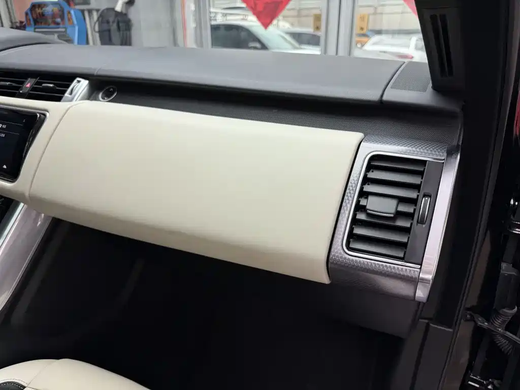 Range Rover Sport 2020 3.0 L6 SE