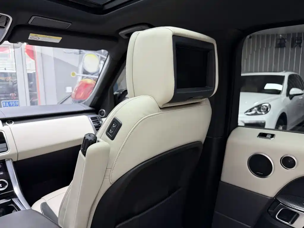 Range Rover Sport 2020 3.0 L6 SE