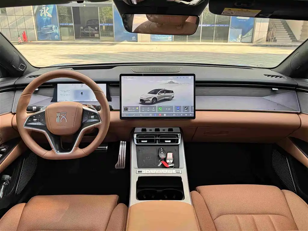 Han L 2025 EV All-Wheel Drive LiDAR Flagship Model