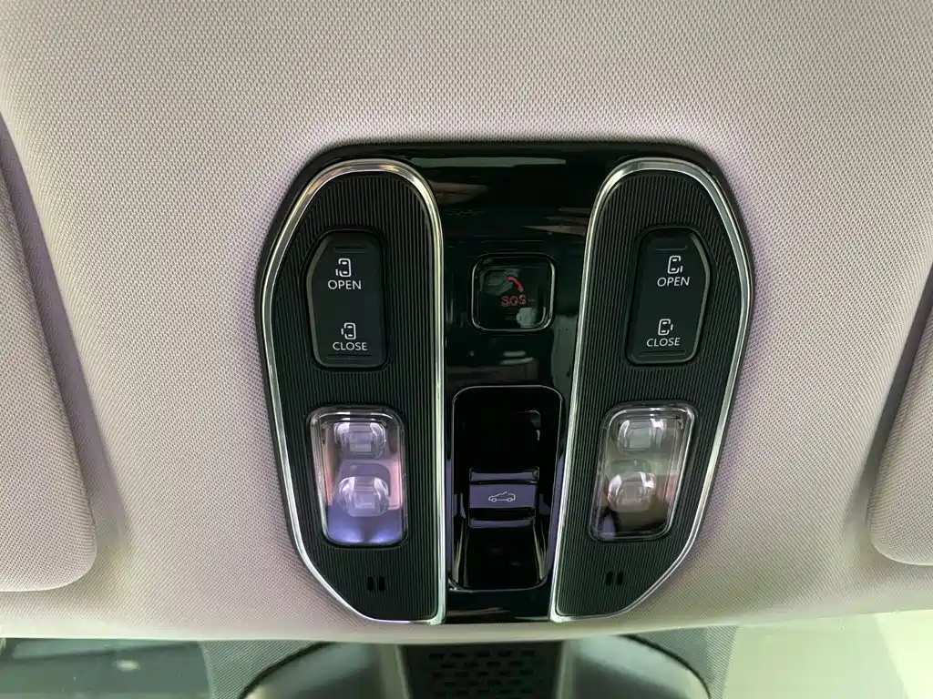 Chery E8 PHEV 2024 Model 150km MAX+