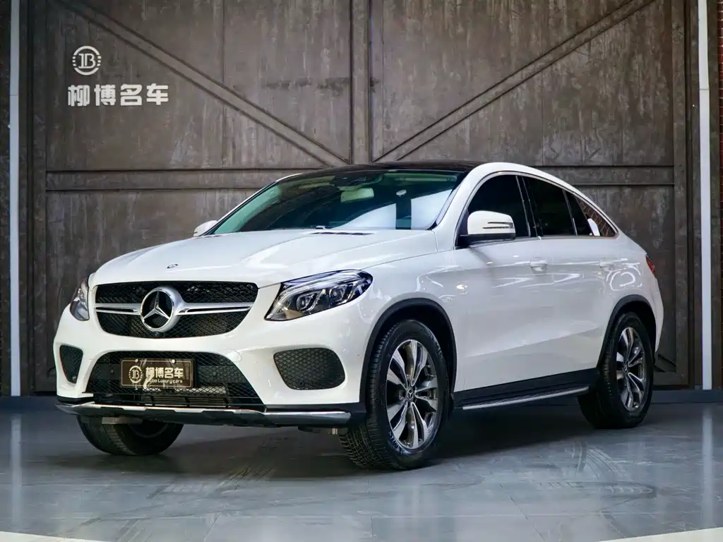 Mercedes-Benz GLE Coupe 2017 GLE 400 4MATIC Coupe SUV