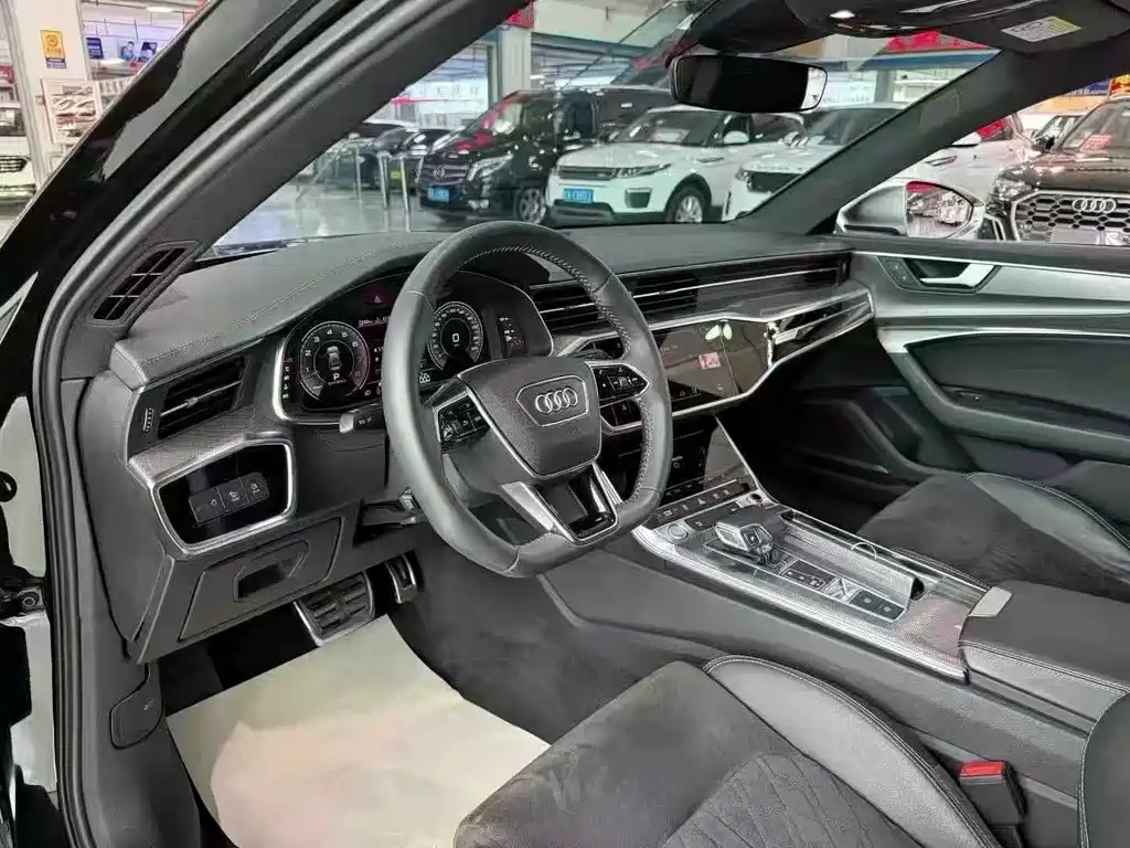 Audi A6L 2021 55 TFSI quattro Premium Dynamics Edition