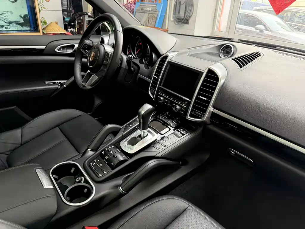 Cayenne 2015 Model Cayenne 3.0T