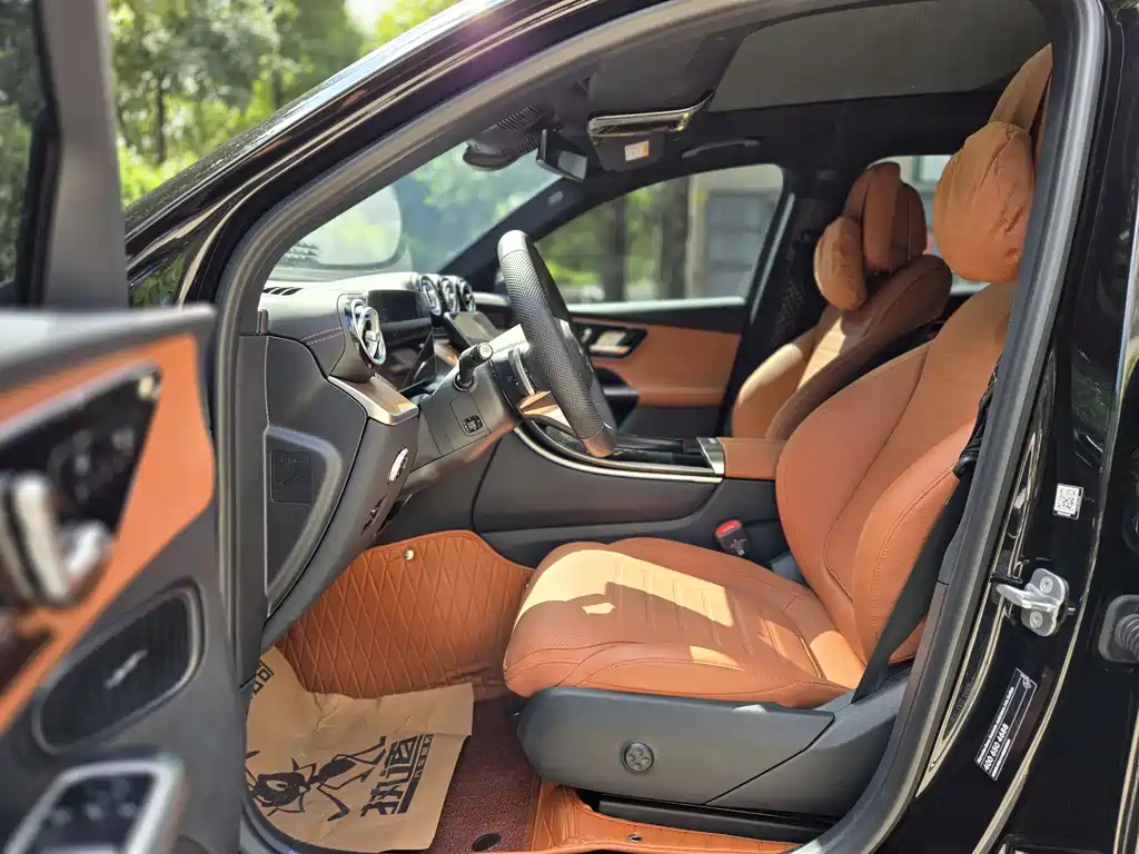 Mercedes-Benz GLC 2024 GLC 260 L 4MATIC Dynamic Edition 5-seater