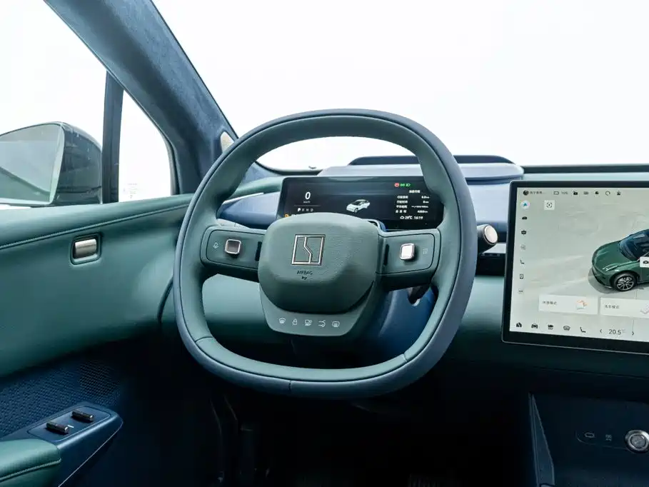 Jizhe X 2025 Edition Five-Seat Long Range Version