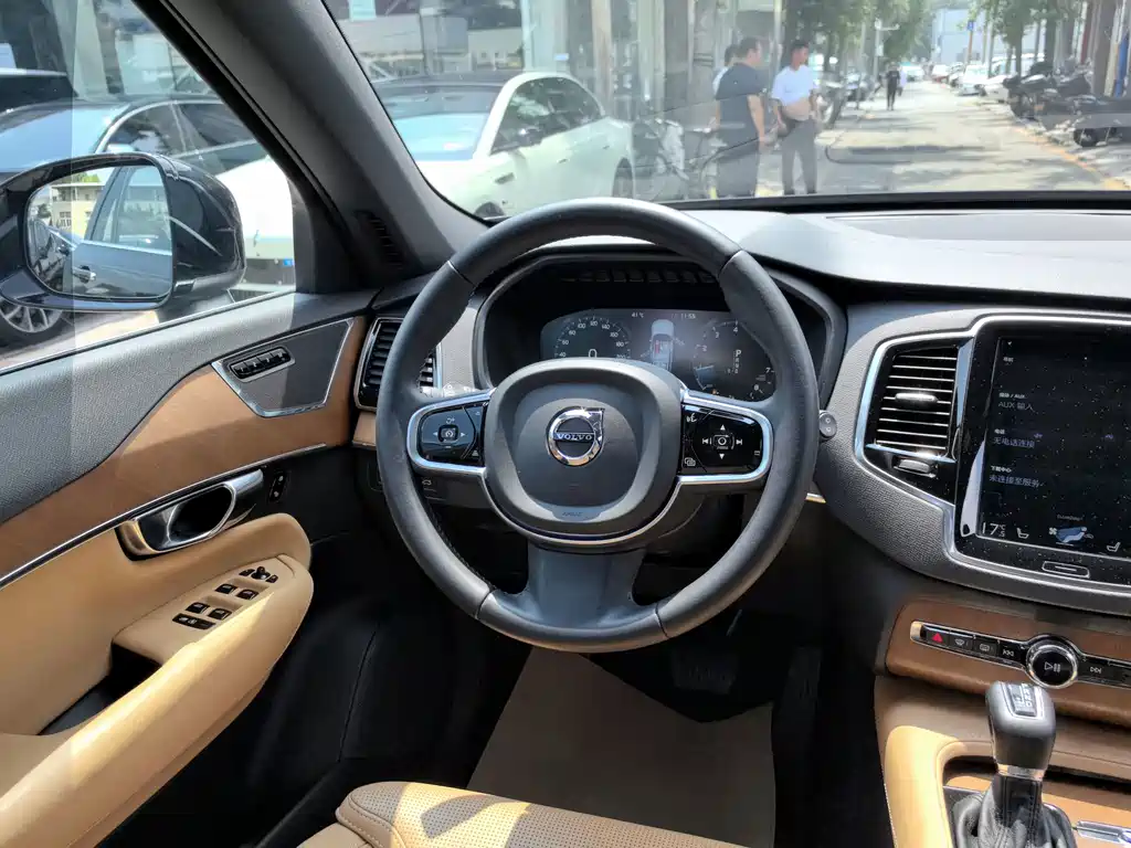 Volvo XC90 2017 T6 Intelligent Luxury Edition 5-seater