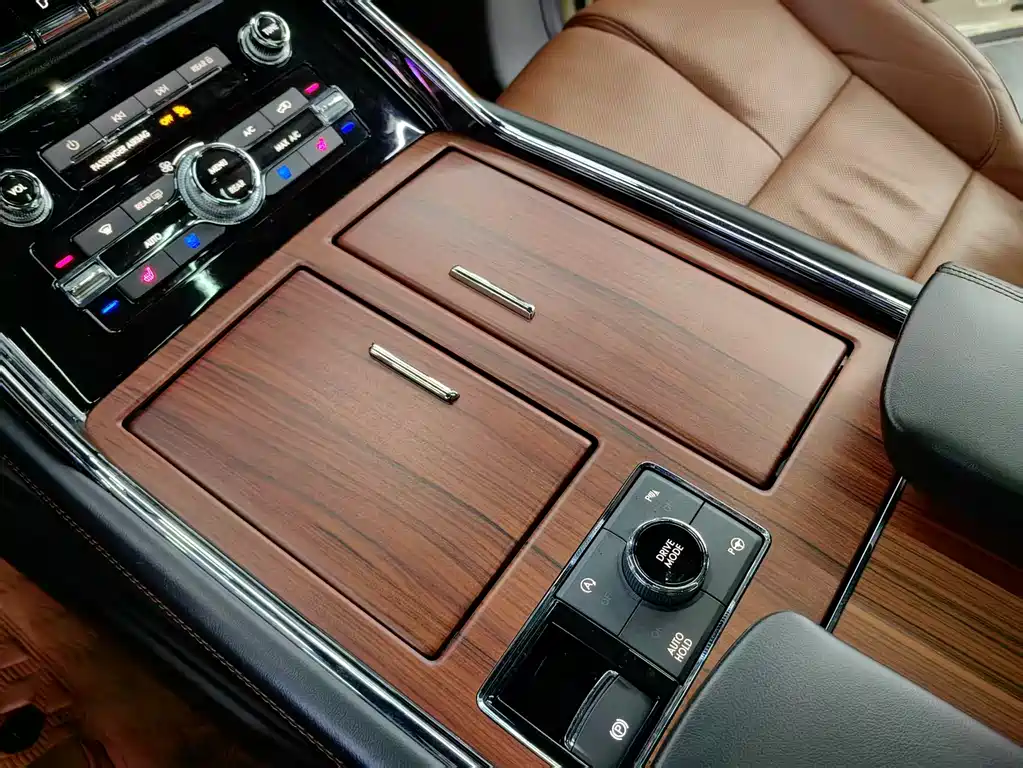 Navigator 2019 3.5T Presidential Edition National VI