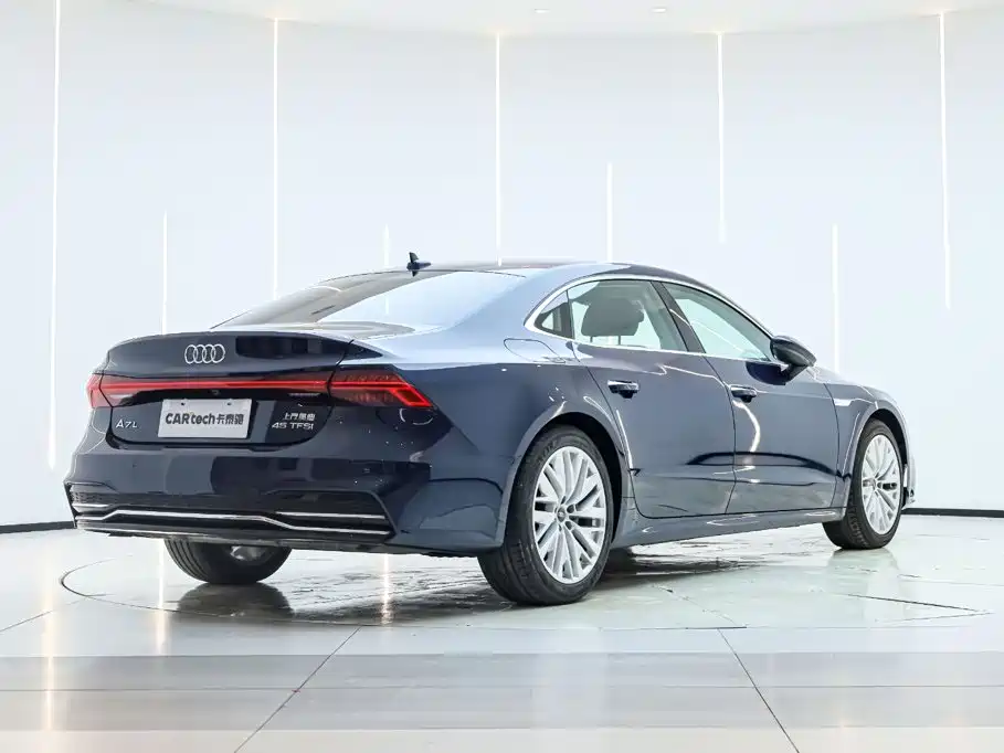 Audi A7L 2024 45TFSI S-line Zhumeng Edition Liucheng Package