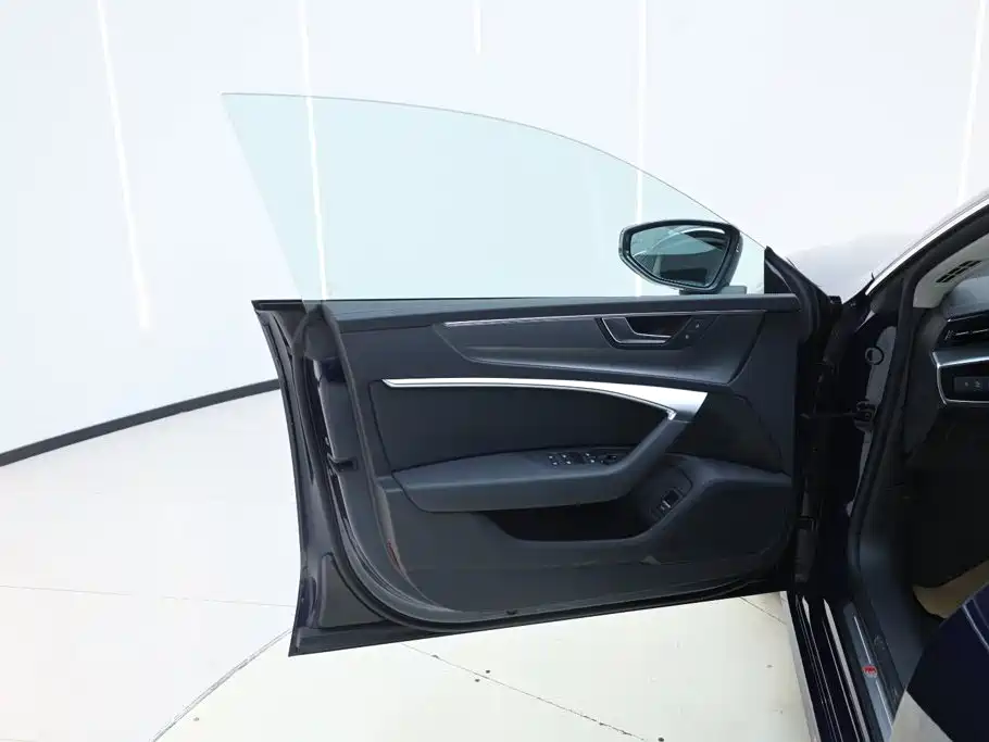 Audi A7L 2024 45TFSI S-line Zhumeng Edition Liucheng Package
