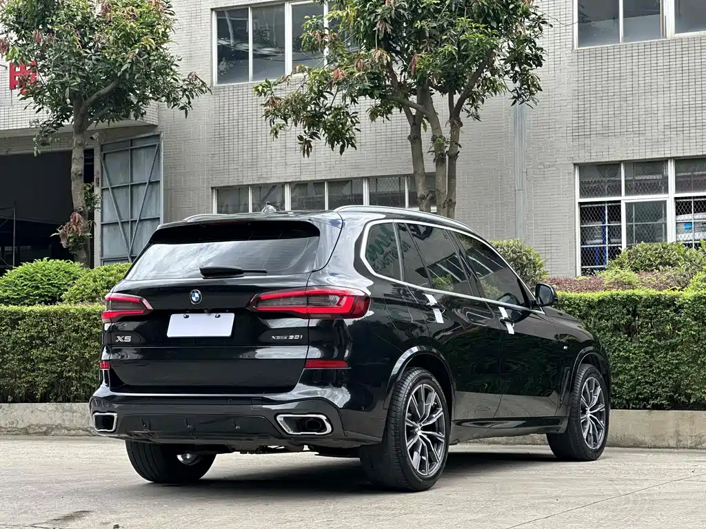 BMW X5 Imported 2021 Model xDrive30i M Sport Package