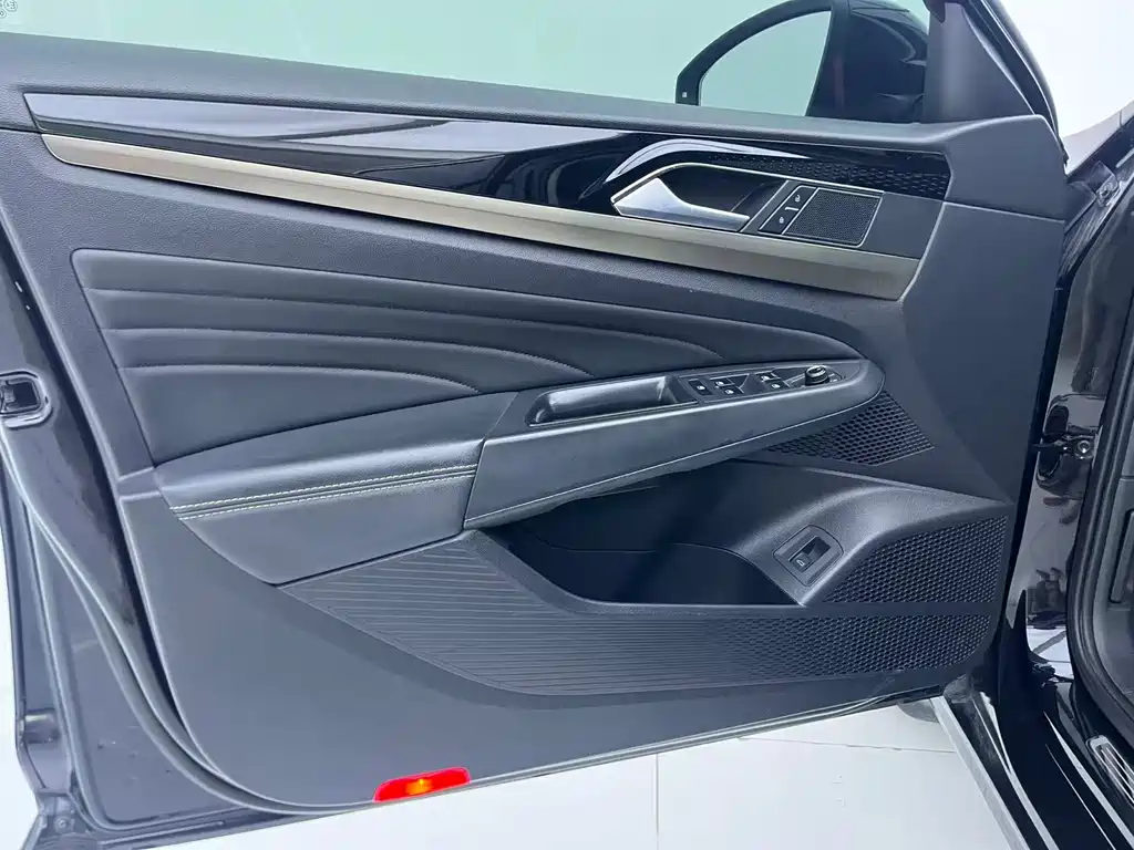Passat 2019 330 TSI Elite Edition National VI