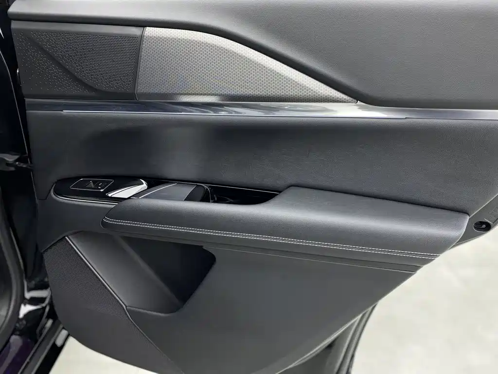 Cadillac XT5 2025 2.0T Luxury Edition