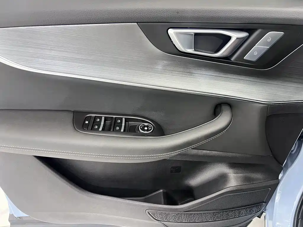 Ruihu 7 PLUS 2022 Model 1.5T CVT Luxury Edition+