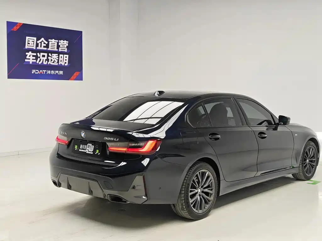 BMW 3 Series 2024 325Li M Sport Nightshade Package