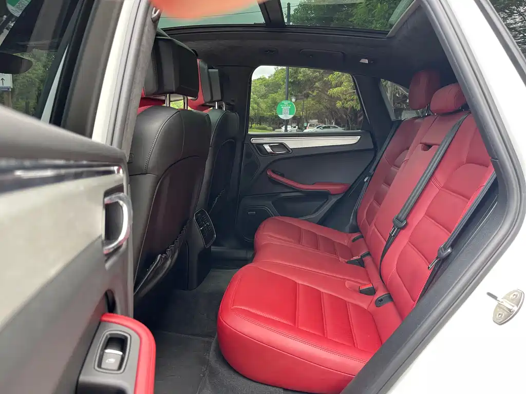 Macan Turbo 3.6T