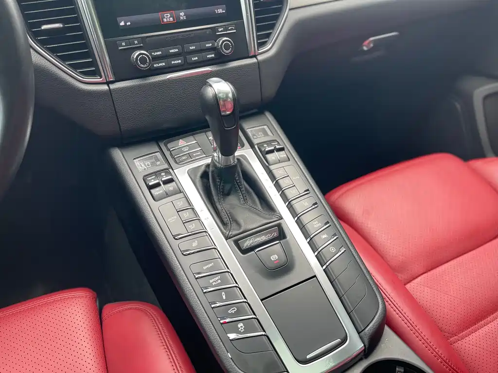 Macan Turbo 3.6T