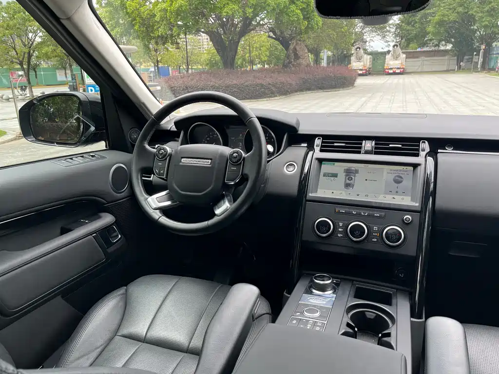 Discovery 2018 2.0T SE