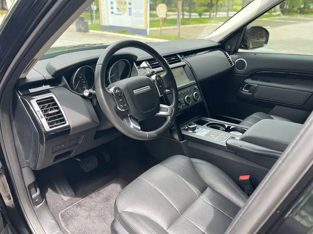 Discovery 2018 2.0T SE