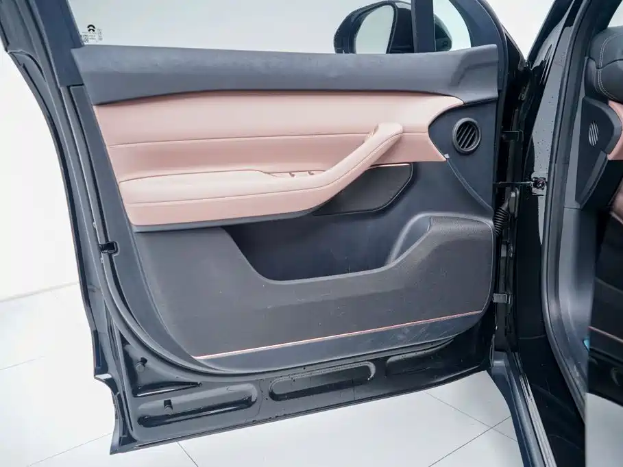 NIO EC6 2024 Model 75kWh