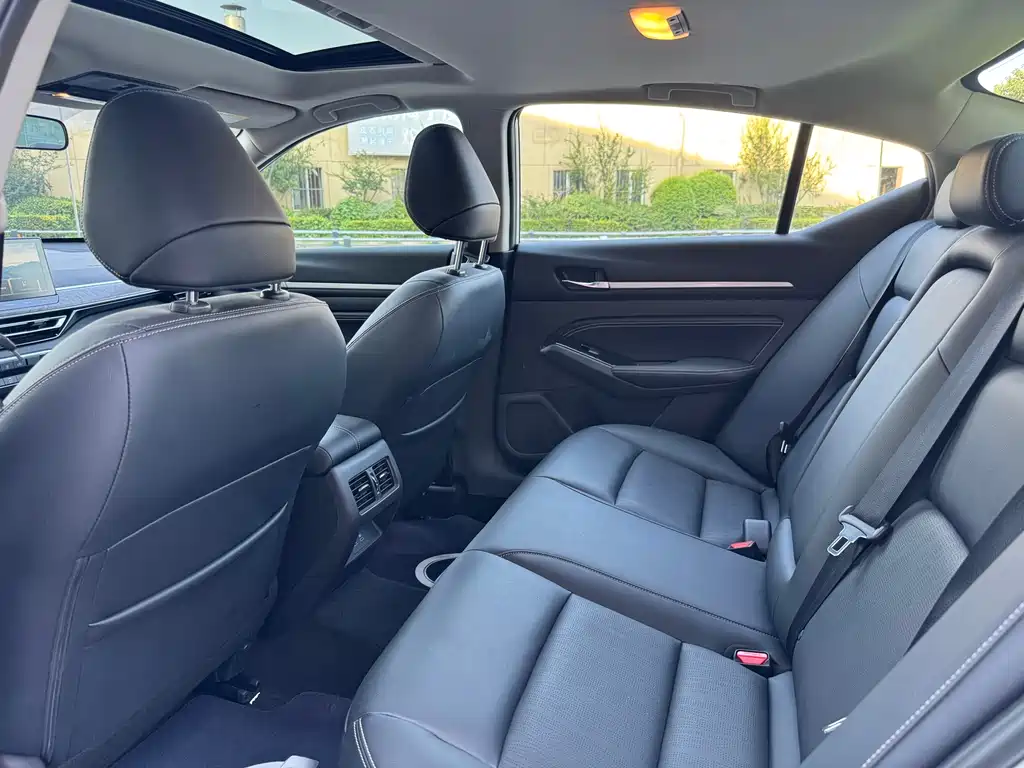 Nissan Teana 2024 2.0L XE True Heart Edition