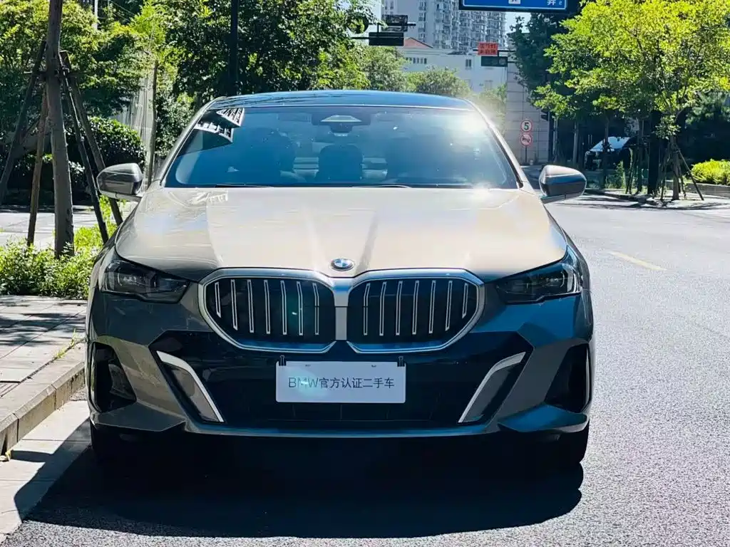 BMW 5 Series 2024 model 525Li M Sport Package